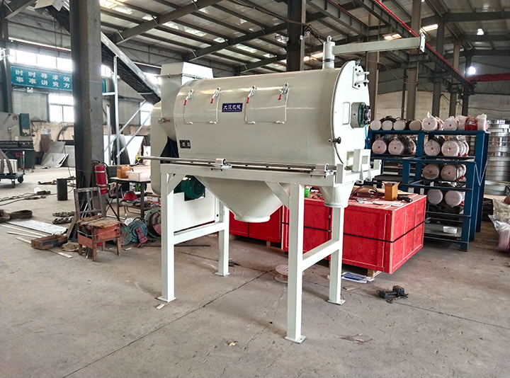 化工粉氣旋篩試機現(xiàn)場